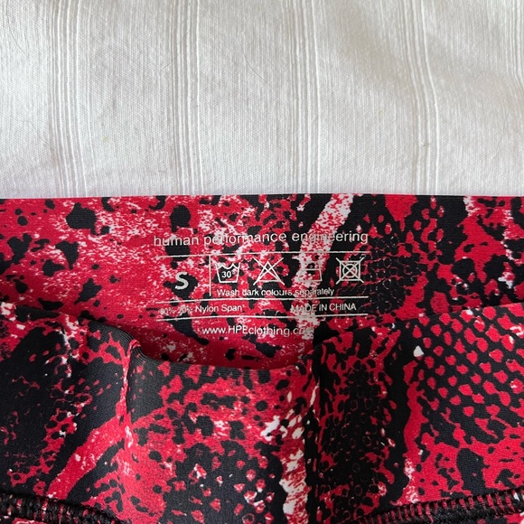 HPE Workout Leggings - Picture 3 of 4